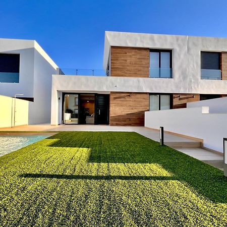 La Masion De Tout Seasonal Rental El Campello Exterior foto