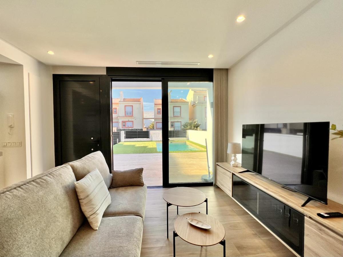 La Masion De Tout Seasonal Rental El Campello Exterior foto