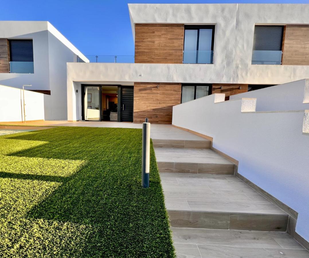 La Masion De Tout Seasonal Rental El Campello Exterior foto
