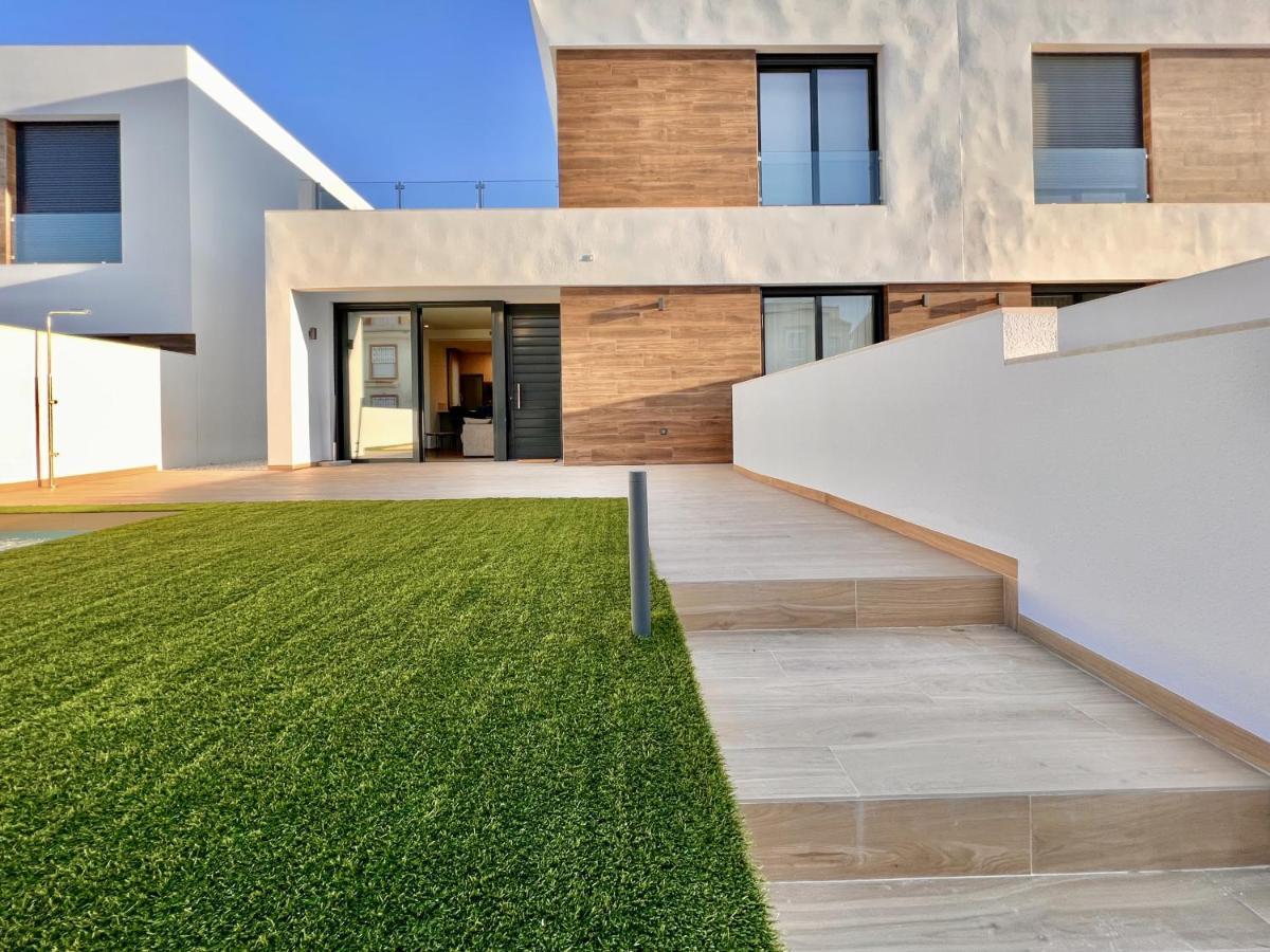 La Masion De Tout Seasonal Rental El Campello Exterior foto